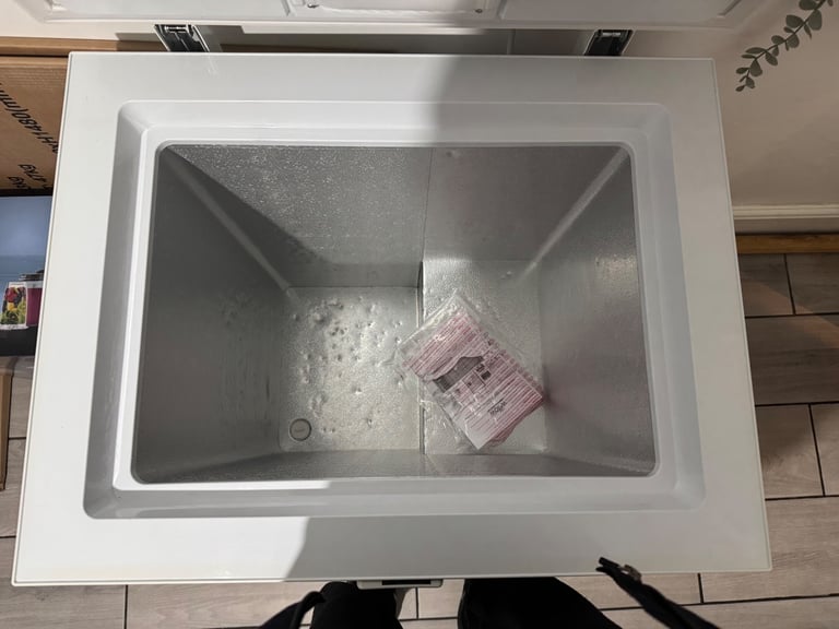 Hotpoint Chest Freezer