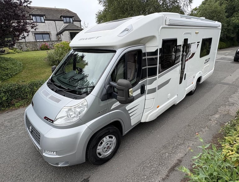 image for Swift Bolero 722FB 2014 4 Berth 2 Belt Motorhome FOR SALE