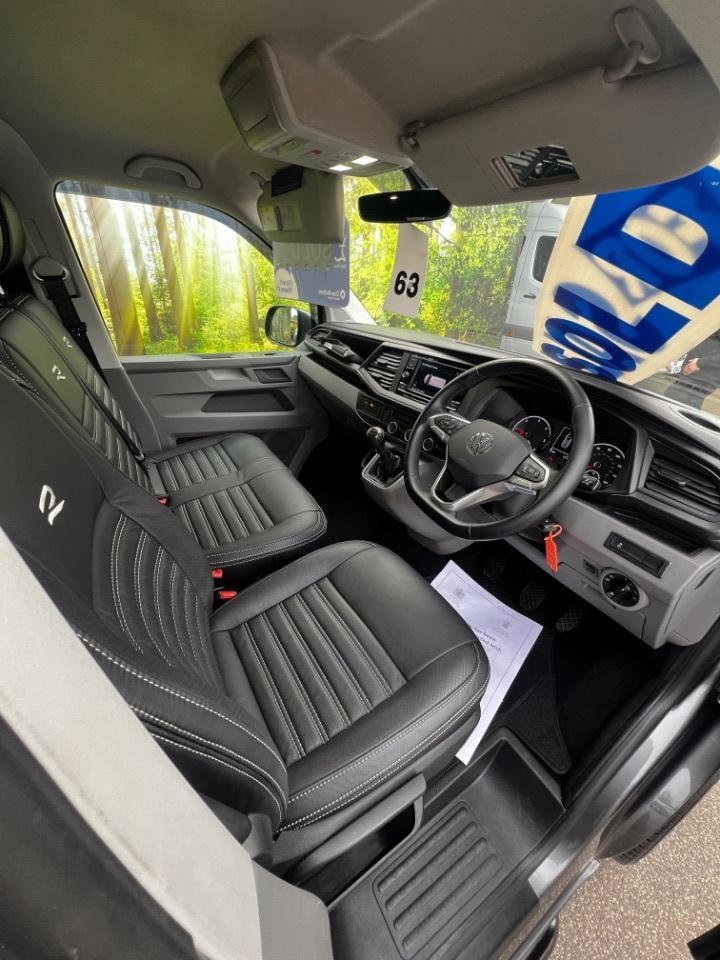 2023 Volkswagen Transporter 2.0 TDI 150 Highline combi van 5 door Combi Van 