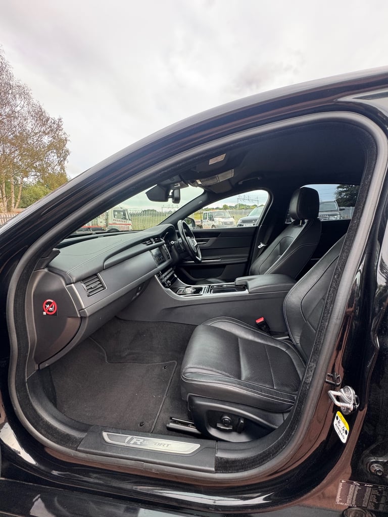 2016 Jaguar XF 2.0d [180] R-Sport 4dr Auto SALOON Diesel Automatic
