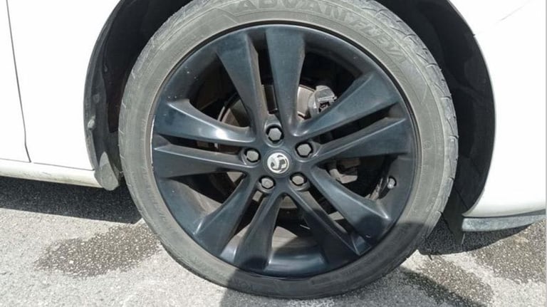 Vauxhall, ASTRA, Hatchback, 2012, Manual, 1598 (cc),5 doors - Image 7