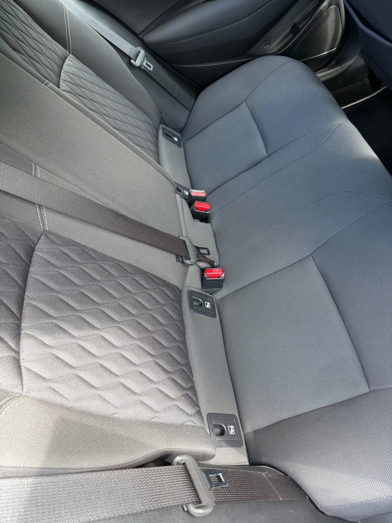 2020 Toyota Corolla 1.8 VVT-i Hybrid Icon Tech 4dr CVT SALOON Petrol/Electric Hybrid Automatic
