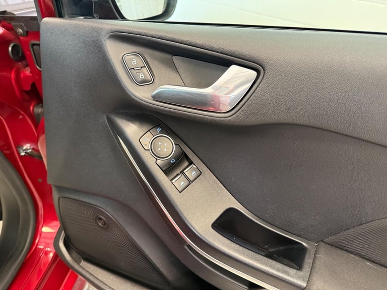 2019 Ford Fiesta 1.0T EcoBoost ST-Line Euro 6 (s/s) 3dr HATCHBACK Petrol Manual