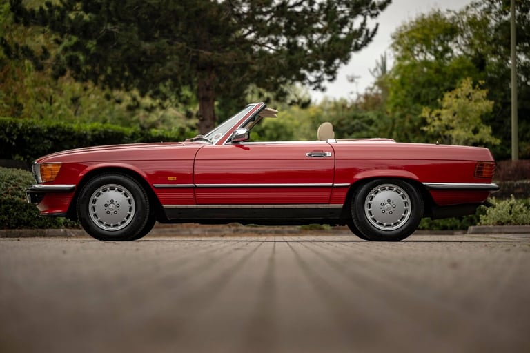 1988 Mercedes-Benz S-Class 300 CONVERTIBLE Petrol Automatic