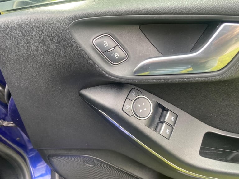 FORD FIESTA 1.0 T EcoBoost Zetec 2018