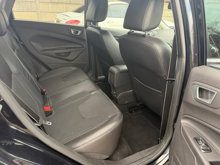2013 Ford Fiesta 1.6 Titanium X 5dr Powershift HATCHBACK PETROL Automatic