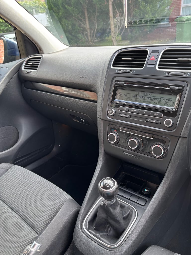 Volkswagen, GOLF, Hatchback, 2010, Manual, 1968 (cc), 5 doors