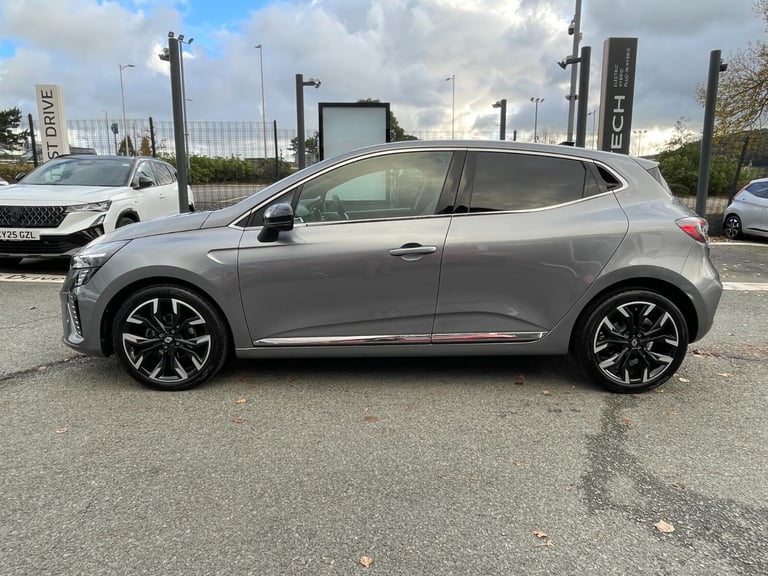 2025 Renault Clio 1.0 TCe 90 Techno 5dr Hatchback Petrol Manual