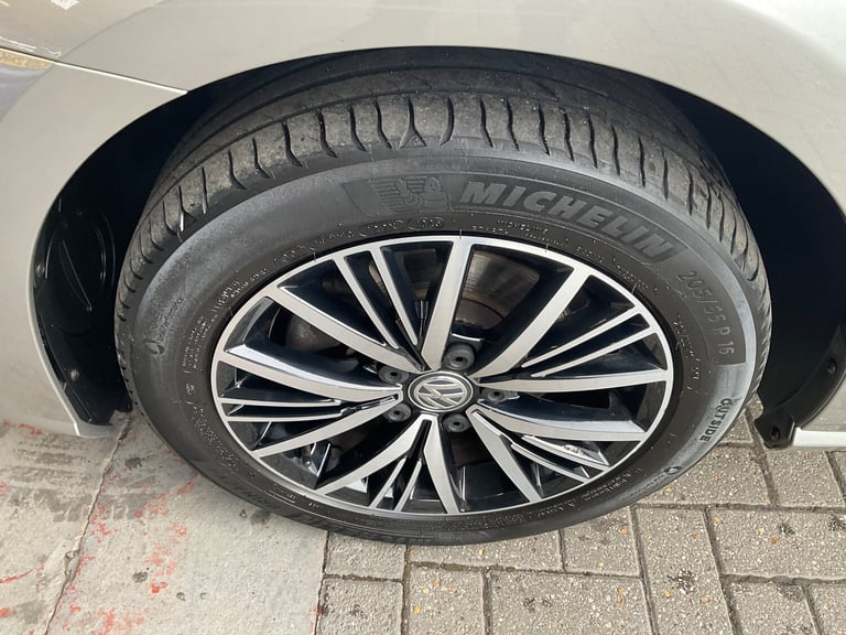 2017 Volkswagen Golf 1.6 TDI SE Estate 5dr Diesel Manual Euro 6 (s/s) (115 ps)