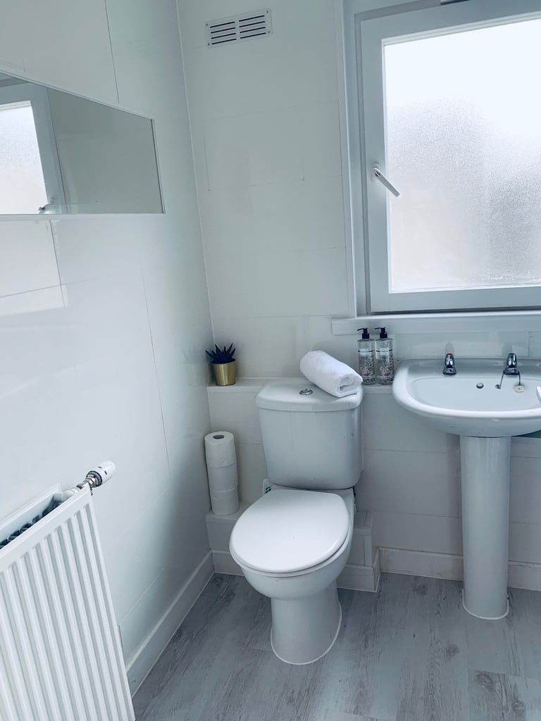 1 Bedroom Apartament for a WEEKLY or MONTHLY rent at G5,5 min to city center.Wifi,Parking FREE