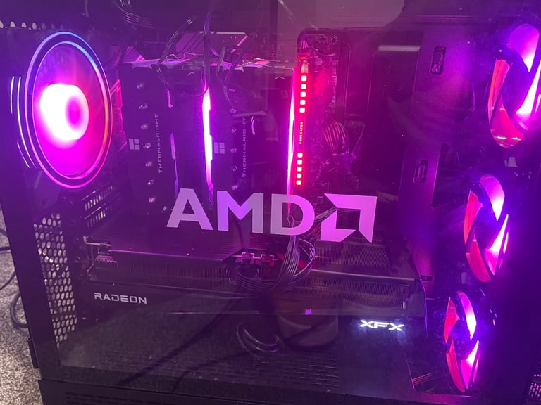 Gaming Pc 9070 XT gpu/RYZEN 9800X3D cpu/ 1tb Nvme ssd/ 32Gb DDR5 6000mhz