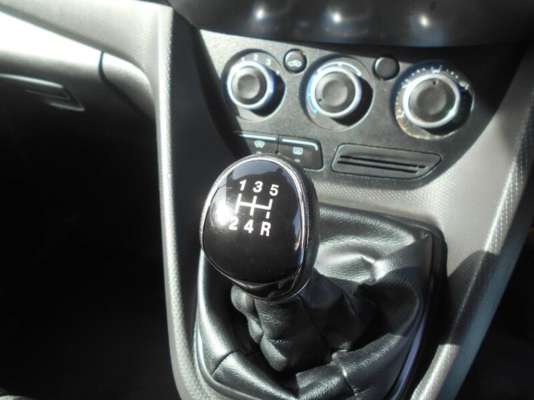 Ford Transit Connect 220 TREND P/V NO VAT