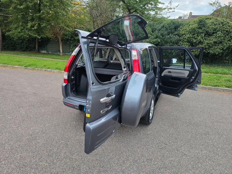 2006 Honda CR-V 2.0 i-VTEC Executive 5dr Auto ESTATE PETROL Automatic
