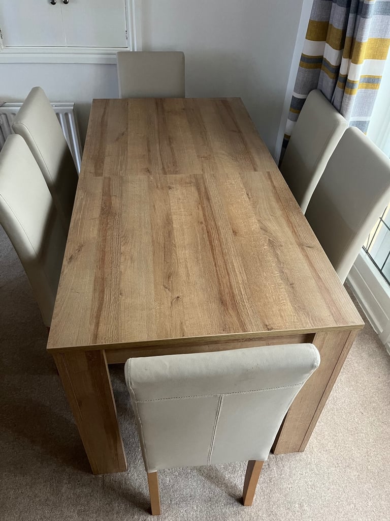 Miami Argos dining table/6 chairs