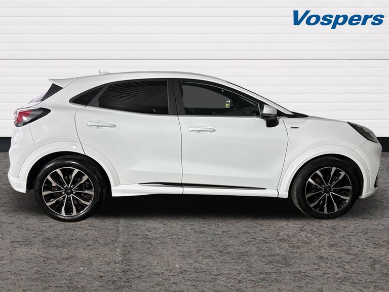 2022 Ford Puma 1.0 EcoBoost Hybrid mHEV 155 ST-Line Vignale 5dr Hatchback Petrol Manual