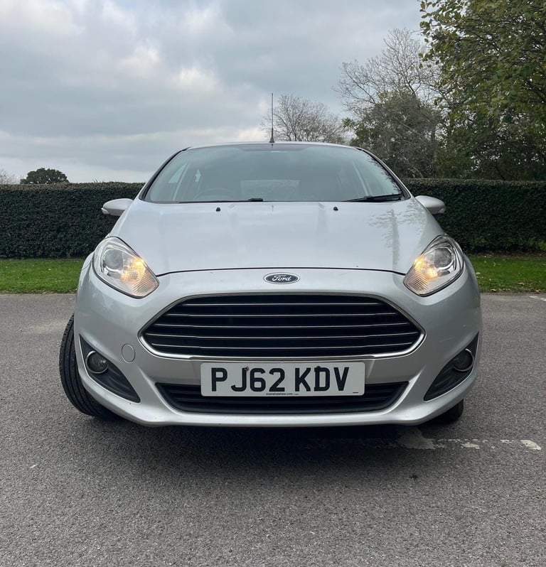 Ford, FIESTA, Hatchback, 2012, Manual, 998 (cc), 5 doors