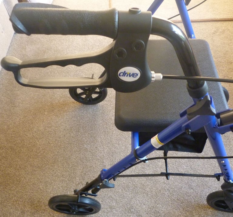 DRIVE - BLUE 4 WHEEL ROLLATOR - FULLY ADJUSTABLE (Handle & Seat Height) - LIGHTWEIGHT - BRAND NEW !!