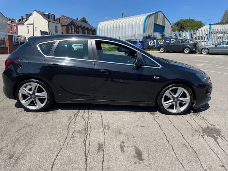 2015 Vauxhall Astra 1.6i 16V Limited Edition 5dr [Leather] HATCHBACK Petrol Manual