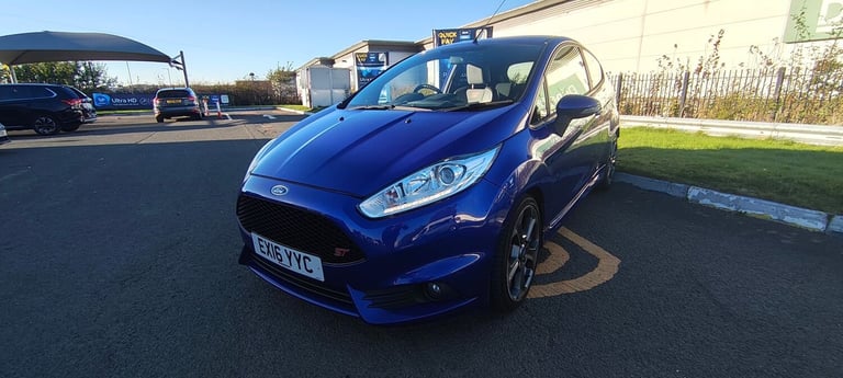image for 2016 Ford Fiesta 1.6 EcoBoost ST-2 3dr HATCHBACK PETROL Manual