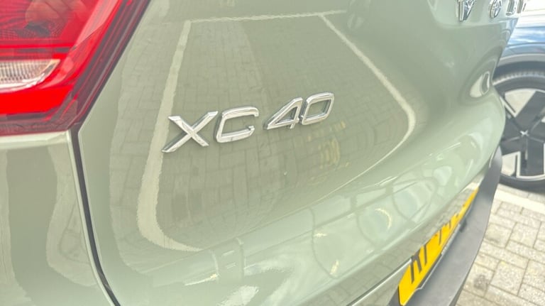 2025 Volvo XC40 Plus, B4 Mild hybrid, Petrol, Dark Estate Petrol Automatic
