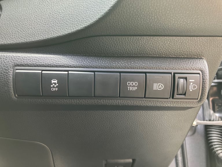 2023 Toyota Corolla 2.0 VVT-h GR SPORT Hatchback 5dr Petrol Hybrid CVT Euro 6 (s/s) (196 ps) Hatc...