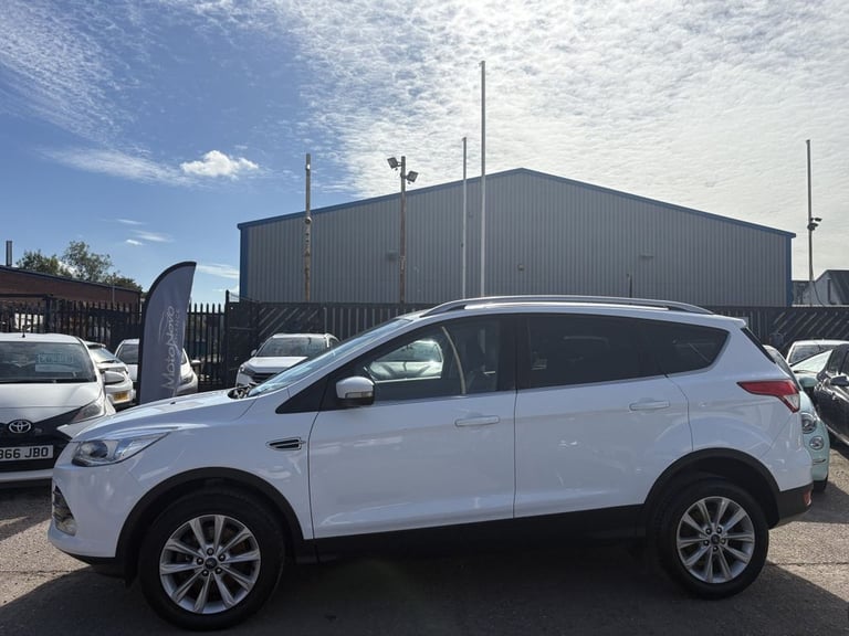 2016 Ford Kuga 2.0 TDCi Titanium SUV 5dr Diesel Manual 2WD Euro 6 (s/s) (150 ps) HATCHBACK Diesel...