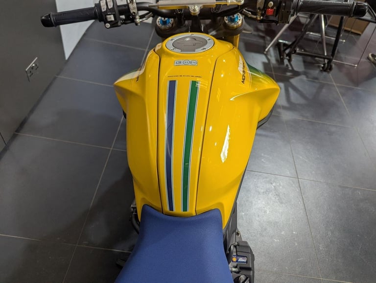 2025 Ducati Monster 937 937 Senna Ducati Quick Shift Euro 5