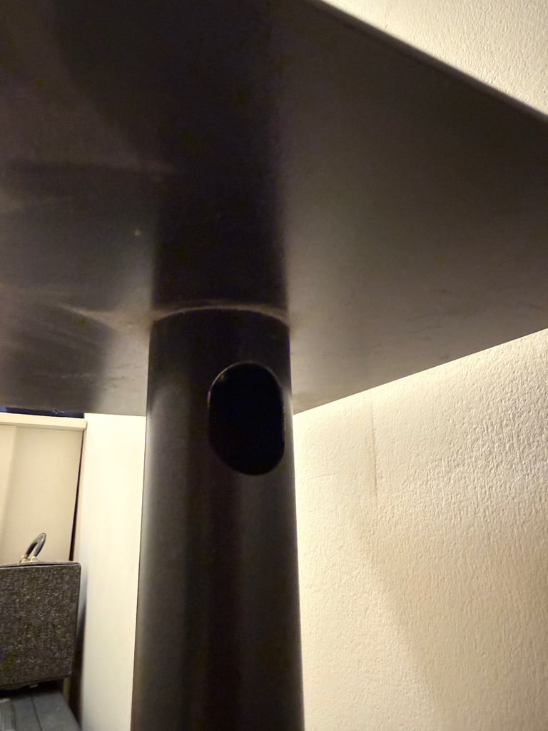 Speaker stands 