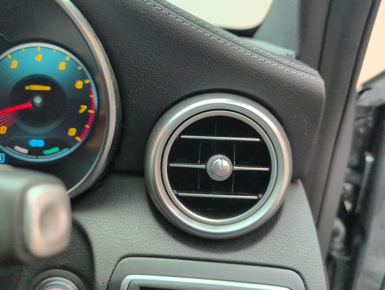 2021 Mercedes-Benz C Class 1.5 C200 MHEV AMG Line Night Edition (Premium) Estate 5dr Petrol Hybri...