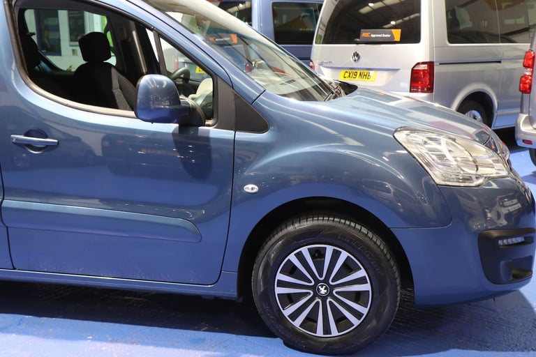 Peugeot Partner Petrol Wheelchair Accessible Vehicle Mobility WAV Ramp Winch