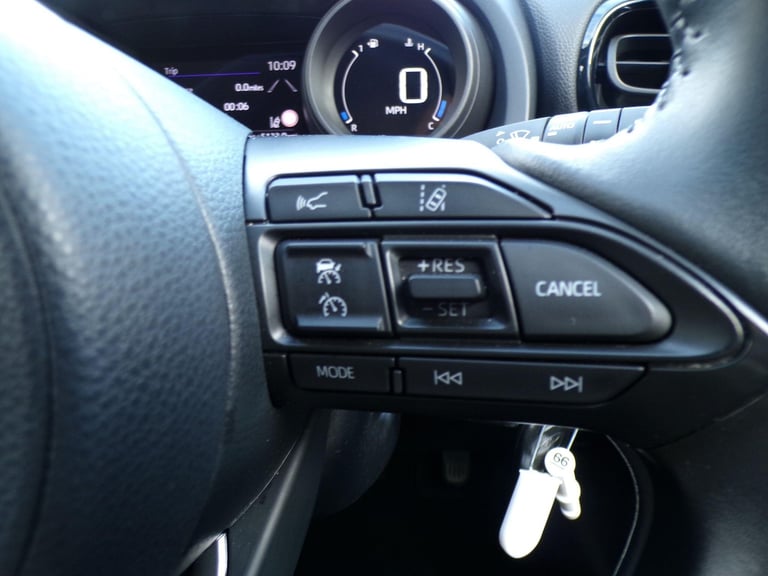 2021 Toyota Yaris 1.5 VVT-h Design Hatchback 5dr Petrol Hybrid E-CVT Euro 6 (s/s) (116 ps) HATCHB...