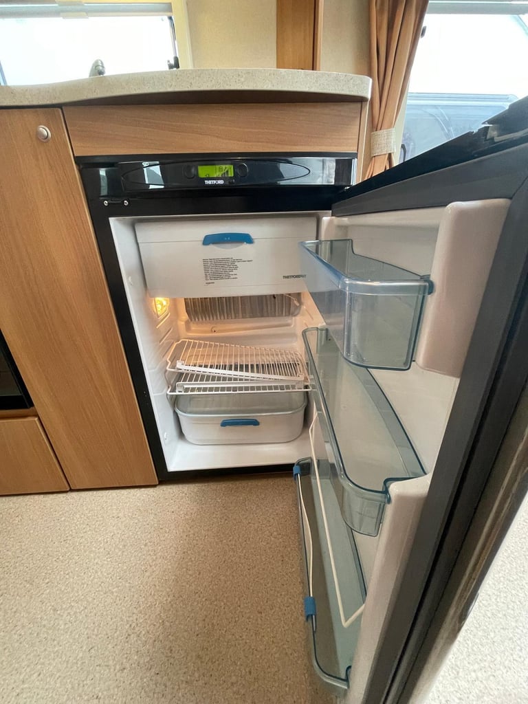 2011 Sprite Musketeer 5 Berth Caravan -100+ CARAVANS IN STOCK - B010 - HUGE SALE
