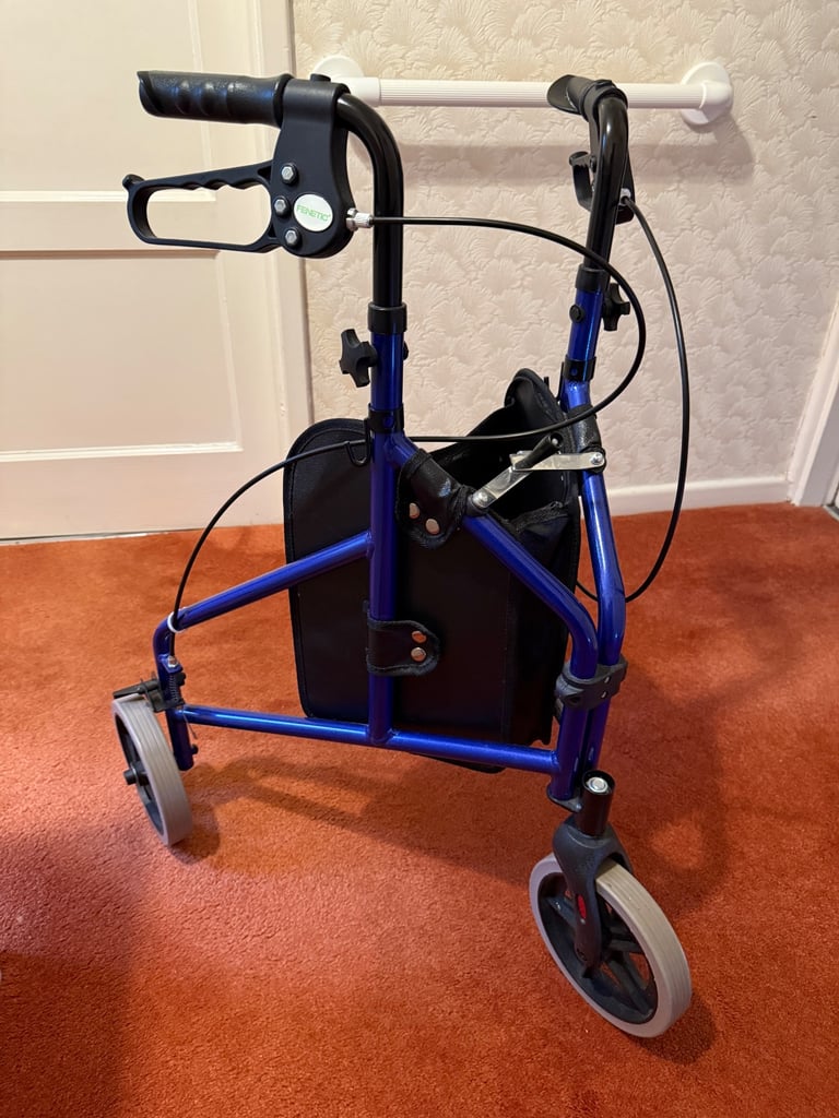 Mobility walking frame 