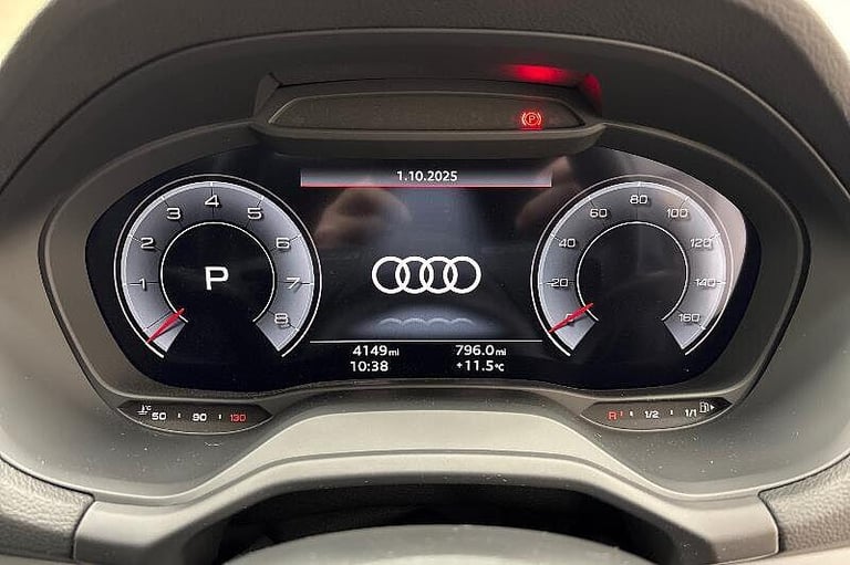 2025 Audi Q2 Black Edition 35 TFSI  150 PS S tronic SUV PETROL Automatic