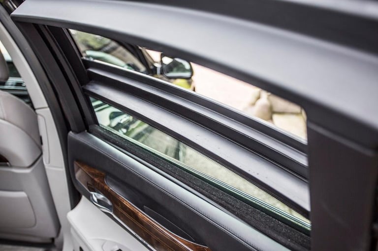 BMW 760Li High-Security VR7/9 Armoured Car