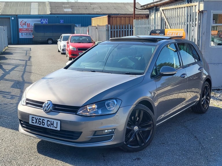 2016 Volkswagen Golf 1.6 TDI 110 GT Edition 5dr DSG PAN ROOF TOP SPEC HATCHBACK Diesel Automatic
