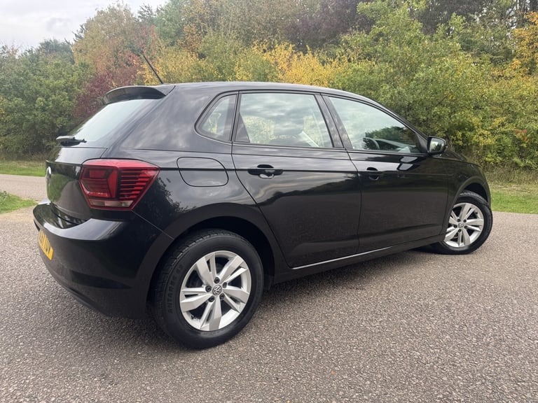 VOLKSWAGEN POLO 1.0 SE 2018
