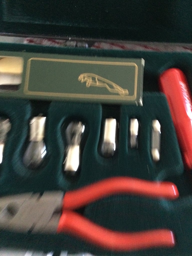 Jaguar tool kit original boot tool kit