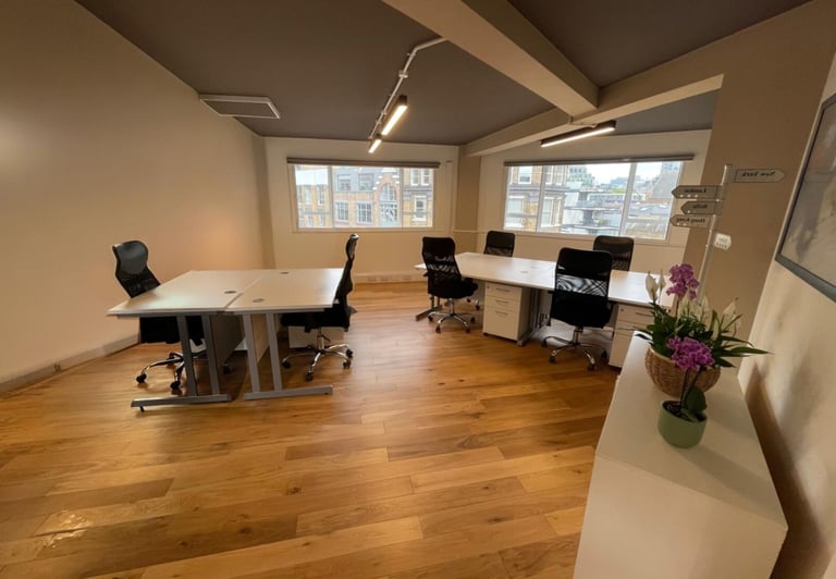 Furnished offices to rent in *Shoreditch*. Office Spaces for 3 to 65 desks EC1