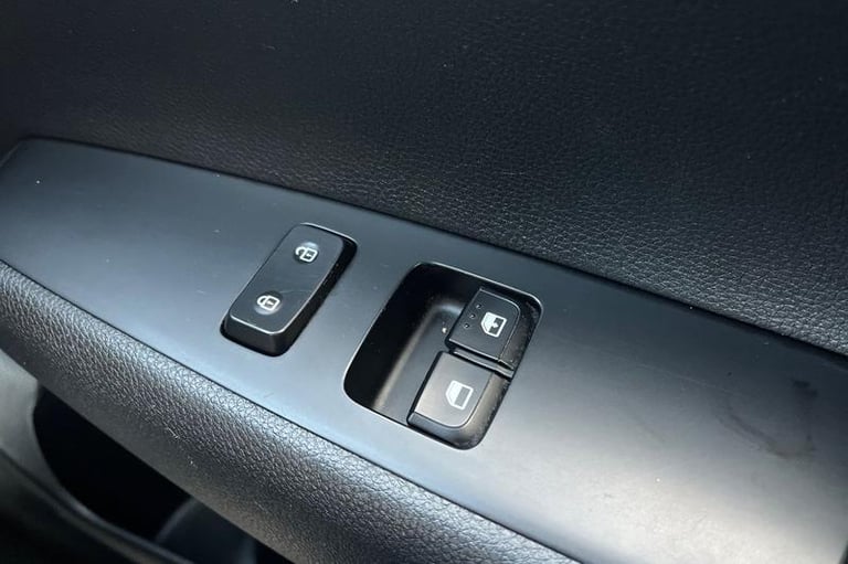 2022 Kia Picanto 1.0 1 5dr [4 seats] HATCHBACK PETROL Manual