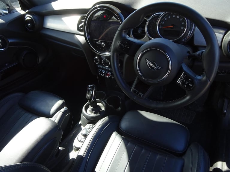 2022 72 REG MINI COOPER EXCLUSIVE AUTO DAMAGED REPAIRABLE SALVAGE