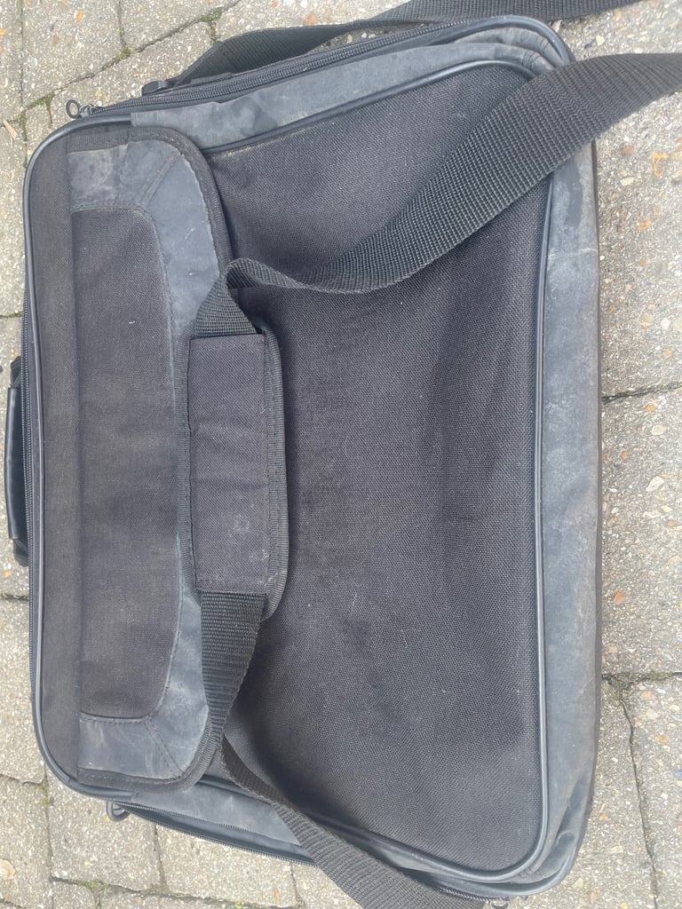 2 Targus Laptop Bags with straps