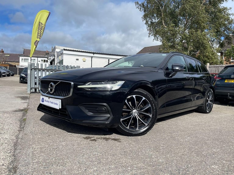 image for 2018 Volvo V60 2.0 D3 Momentum Euro 6 (s/s) 5dr ESTATE Diesel Manual