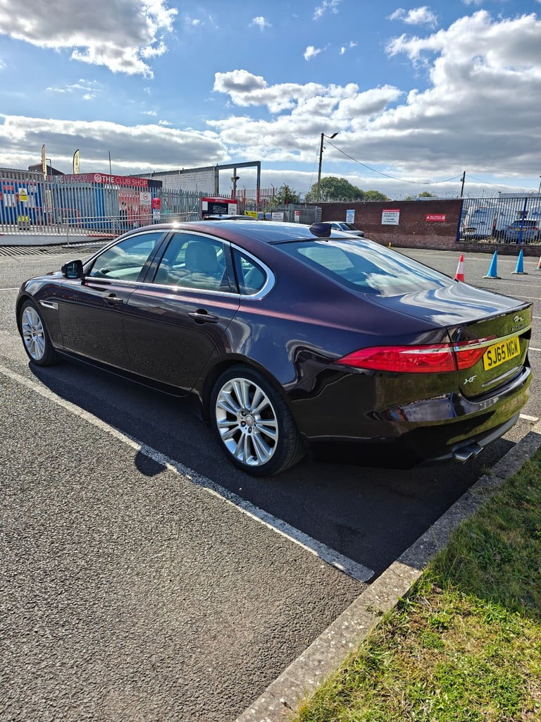 Jaguar XF 2016