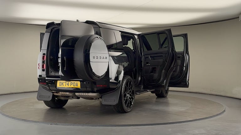 2024 Land Rover Defender 3.0 D250 X-Dynamic HSE 110 5dr Auto ESTATE DIESEL Automatic