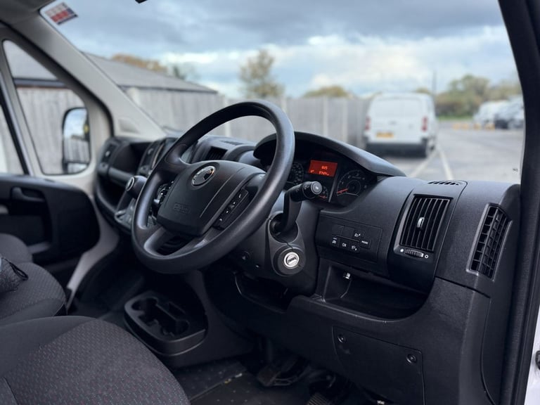 2022 Vauxhall Movano 2.2 Turbo D 140ps H2 Van Prime PANEL VAN DIESEL Manual