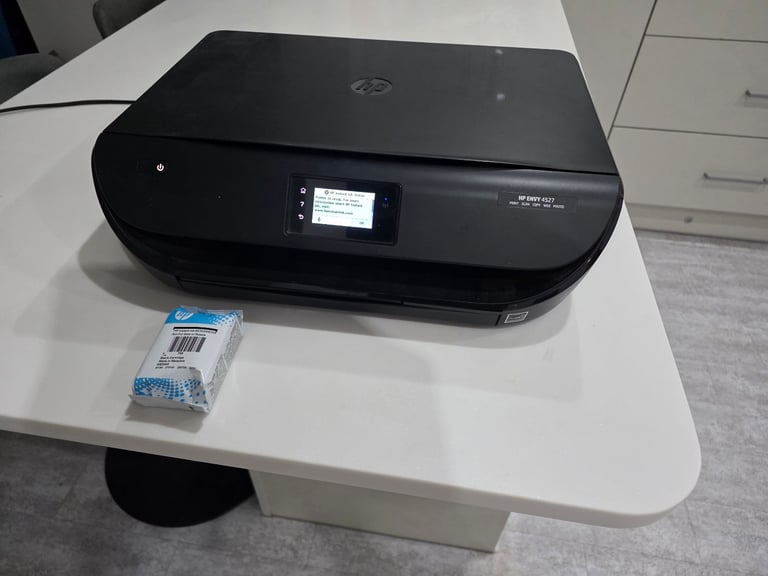 HP4527 Printer & scanner