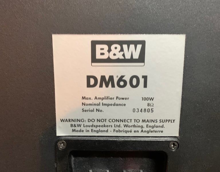 B&W DM601 S1 Bookshelf Speakers. Bowers & Wilkins