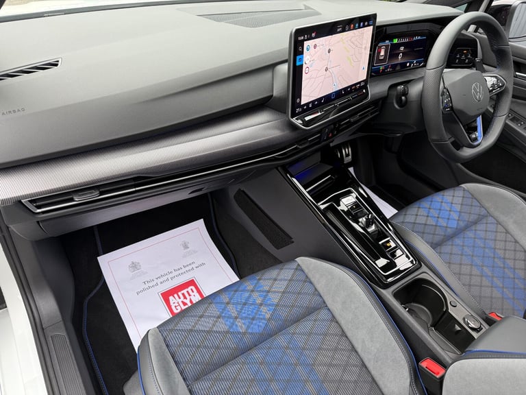 2025 25 VOLKSWAGEN GOLF R BLACK EDITION 333 MK8.5 DSG *PAN ROOF* *R PERFORMANCE*