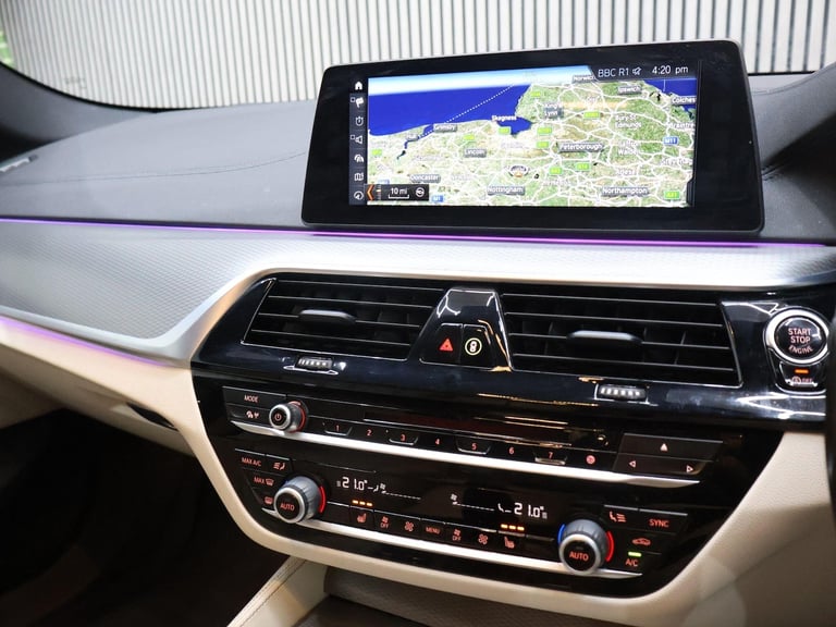 2017 BMW 5 Series 3.0 530d M Sport Auto xDrive Euro 6 (s/s) 4dr SALOON Diesel Automatic